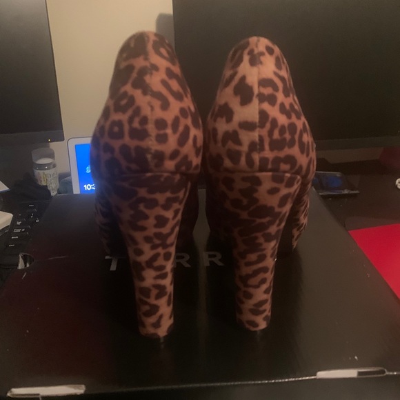 Leopards pumps - Picture 3 of 8
